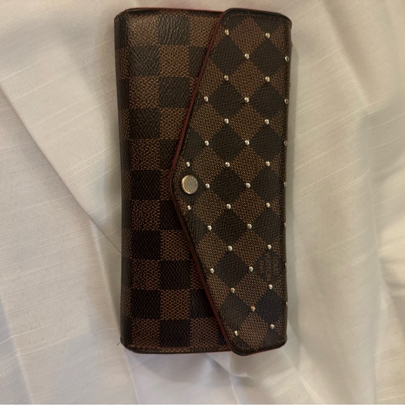 Authentic Louis Vuitton Studded Damier Sarah Wallet - Picture 1 of 10